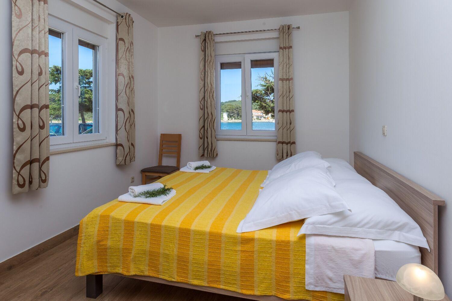 Apartments Zvone1 Veli Rat Exterior photo