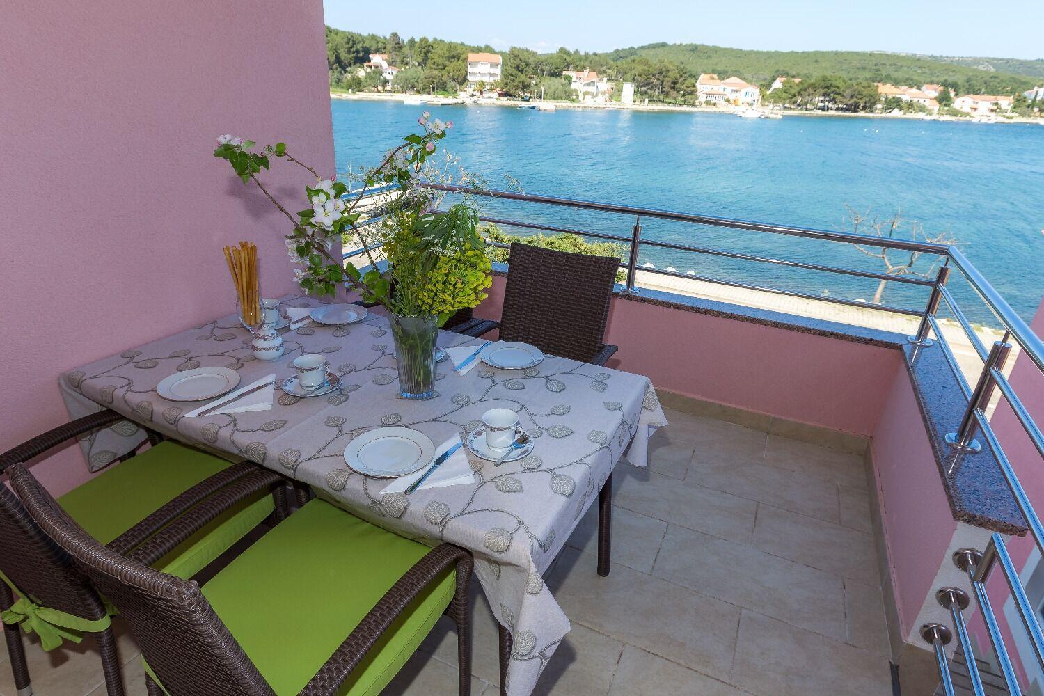 Apartments Zvone1 Veli Rat Exterior photo